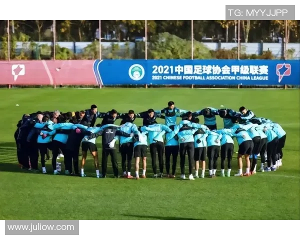 西安羽毛球队以73分高居冠军赛积分榜首位展现强劲实力